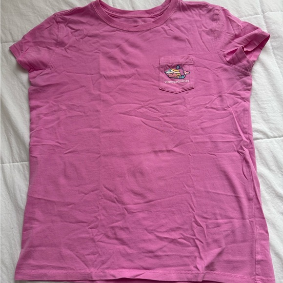 Vineyard Vines Other - Vineyard Vines Girls Beach Volleyball T shirt